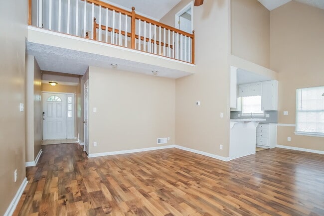 Foto del edificio - 5622 Riverside Dr