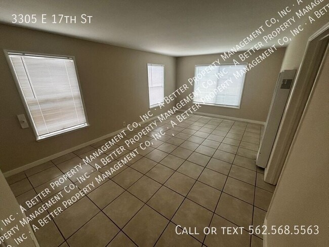 Foto del edificio - 3305 E 17th St