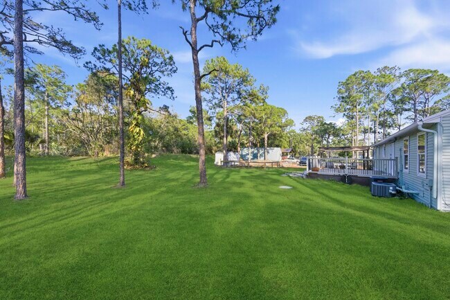 Foto del edificio - 12863 159th Ct N