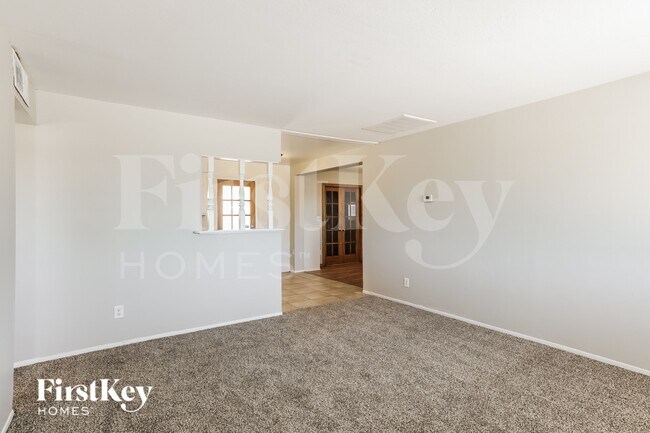 Foto del edificio - 2114 W Sunnyside Dr