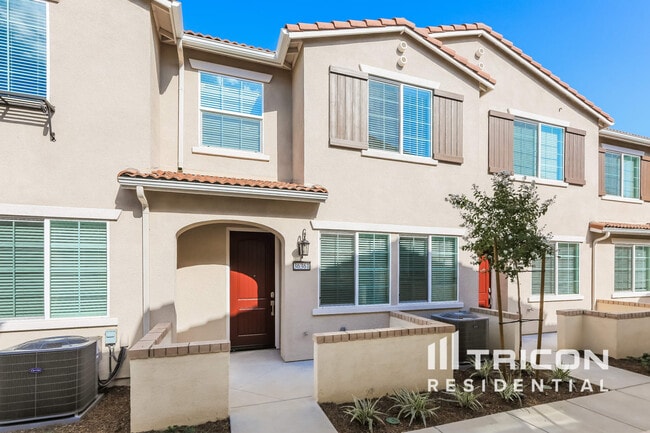 Building Photo - 36361 Amigos Ct