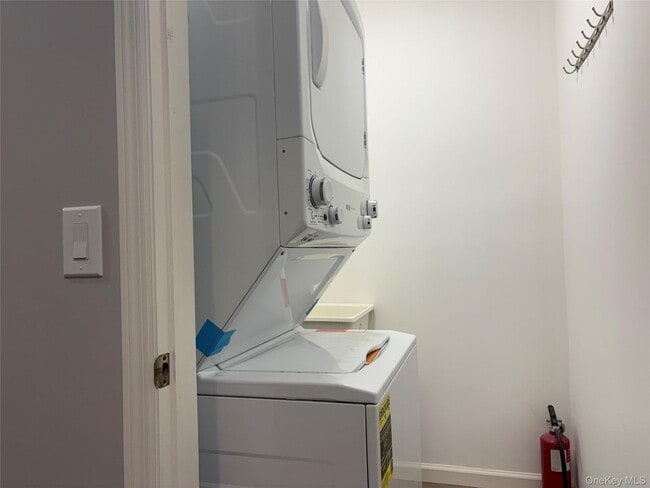 Foto del edificio - 43-71 161st St