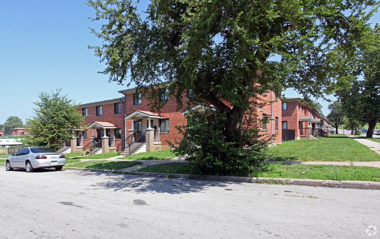 Foto del edificio - 901-922 Garfield Ave