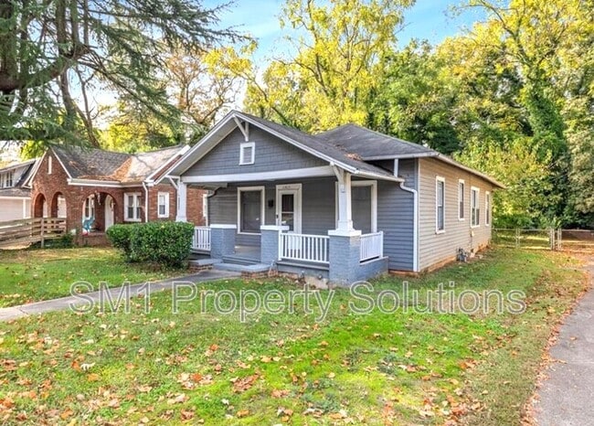 Photo - 2360 N Patterson Ave House