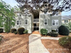 Building Photo - 20119 Henderson Rd