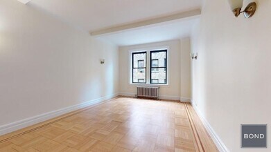 Building Photo - 115 E 92nd St