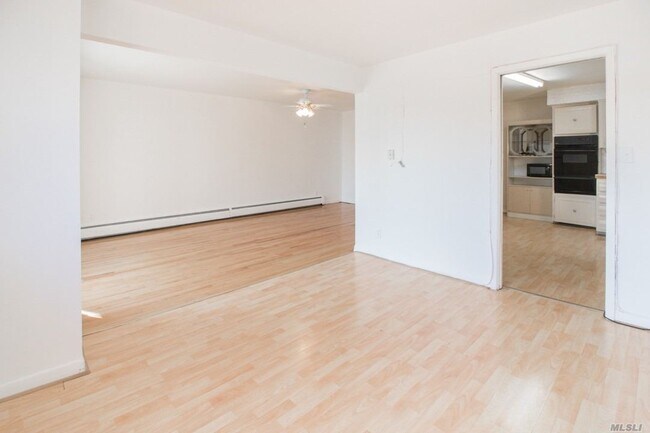 Building Photo - 66-52 Selfridge St