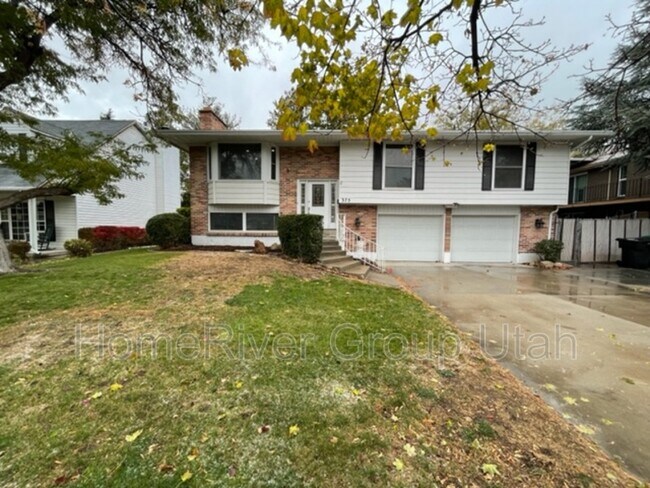 Building Photo - 375 Brahma Dr