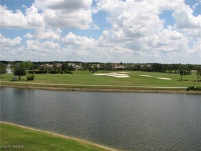 Building Photo - 562 Avellino Isles Cir