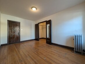 Building Photo - 2700 N Spaulding Ave