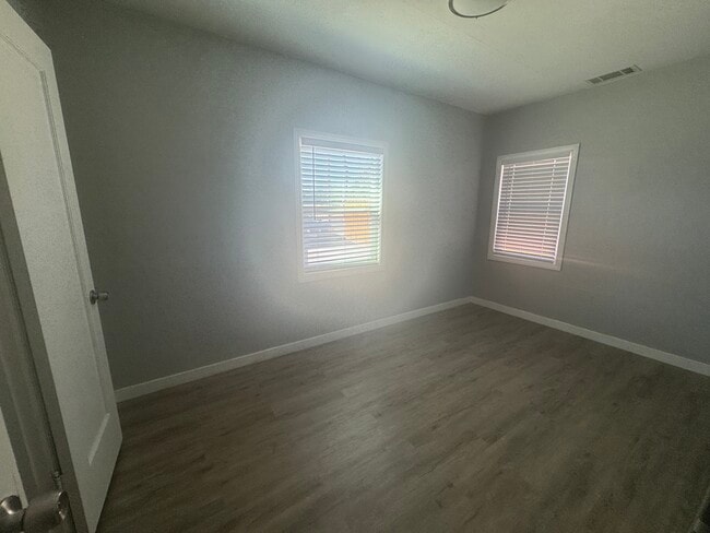 Building Photo - 9165 San Gabriel Rd