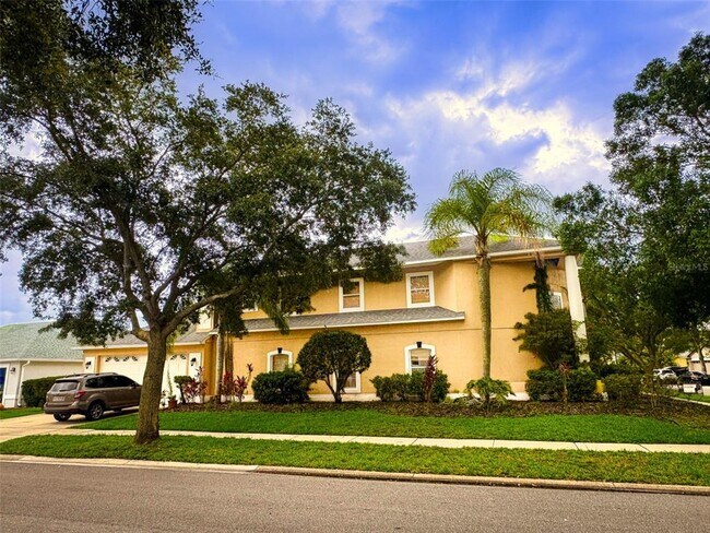 Foto del edificio - 357 Fairway Pointe Cir