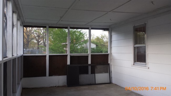 Foto del edificio - 504 McLemore St