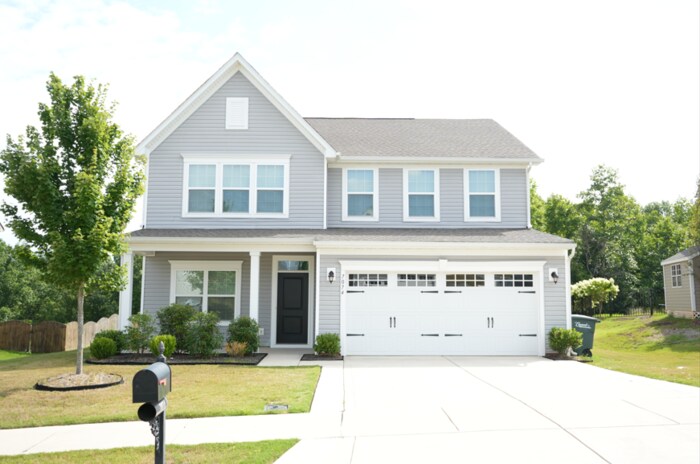 This wonderful home has a covered rocking ... - This wonderful home has a covered rocking ...