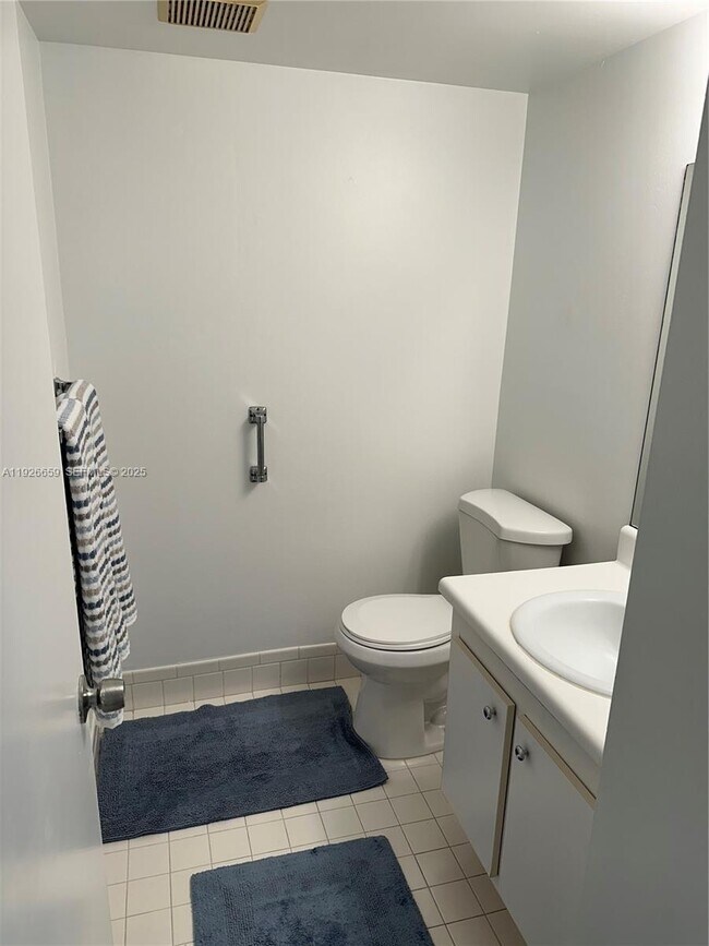 Foto del edificio - 13255 SW 9th Ct