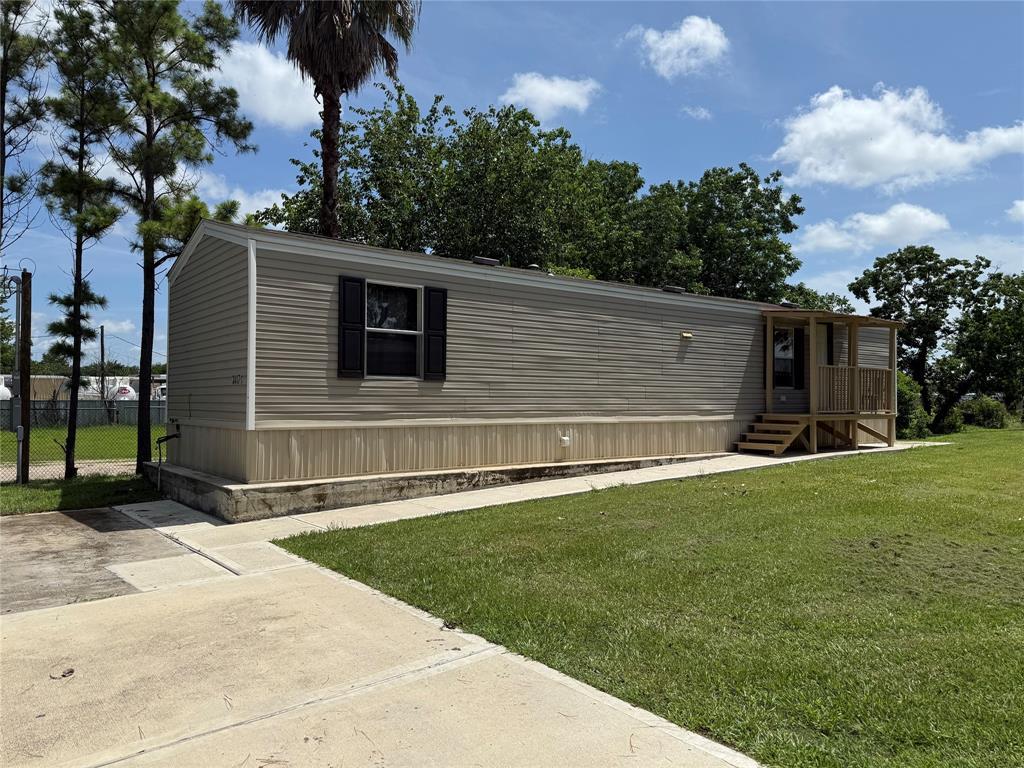 Primary Photo - 3417 Federal Rd