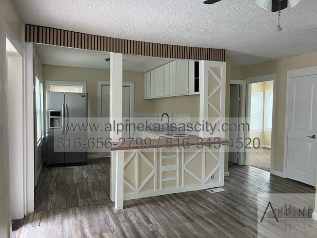Foto del edificio - 3 Bedroom NE Home