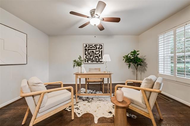 Foto del edificio - 6848 Town N Dr