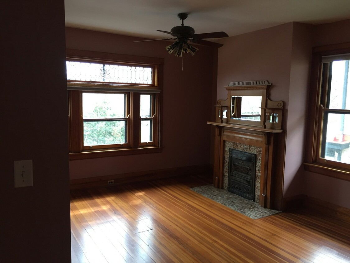 Foto principal - 418 Wallace Ave
