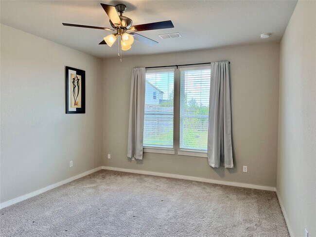 Building Photo - 7415 Bristlegrass Colony Ct