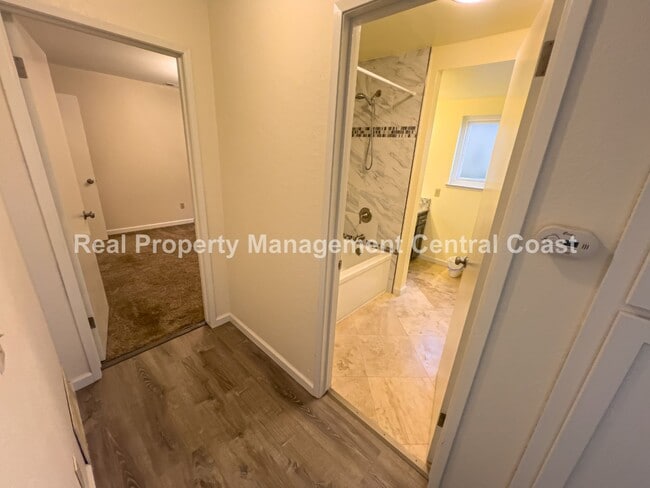Building Photo - LEASE PENDING- Nice Home in Los Osos - 3 B...