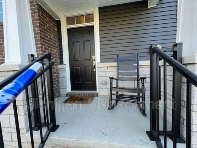Building Photo - 263 N Sydney Ct