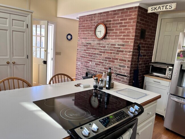 Foto del edificio - 12 Pearl St