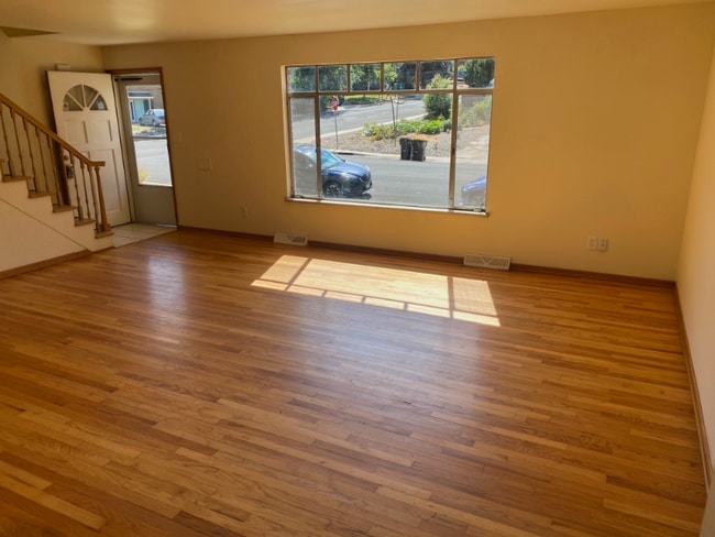 Photo - 1319 W Berry Dr Townhome