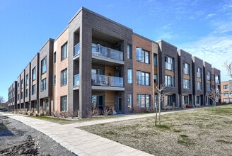 Building Photo - 4522 Rue La Perrière