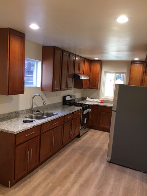 Foto del edificio - 2243 Dwight Way