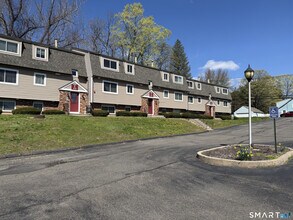 Building Photo - 75 Evergreene Rd