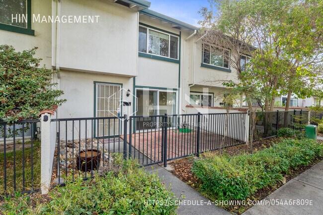 Foto del edificio - 4436 Viejo Way