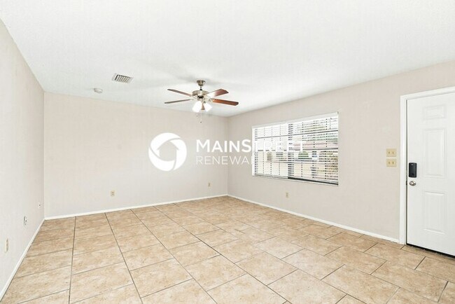 Building Photo - 3 Bedroom Pet-Friendly Home in Palm Bay, FL with Main Street Renewal