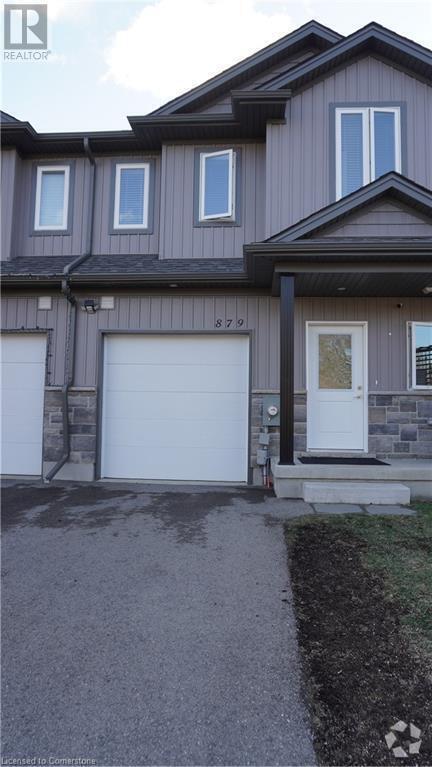 Building Photo - 879 Edinburgh Dr