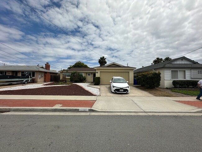 Building Photo - Renovated Clairemont 4BR with Private Yard, Covered Patio & 2-Car Garage – Minutes to the Beach