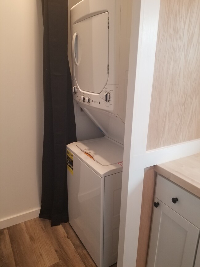 Stackable washer/dryer in-unit - 6C Marlyn Dr