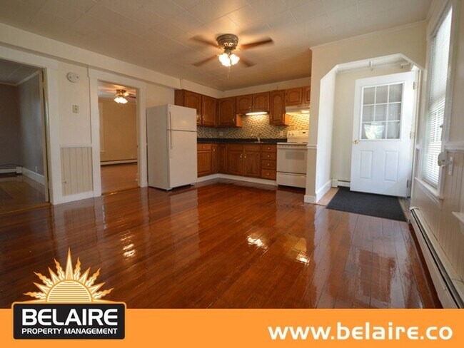Foto del edificio - Belaire Model Unit