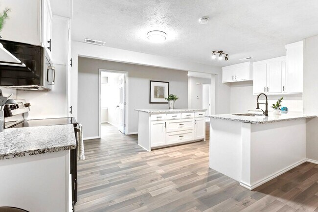 Foto del edificio - Conveniently located Fort Worth home with a welcoming atmosphere!
