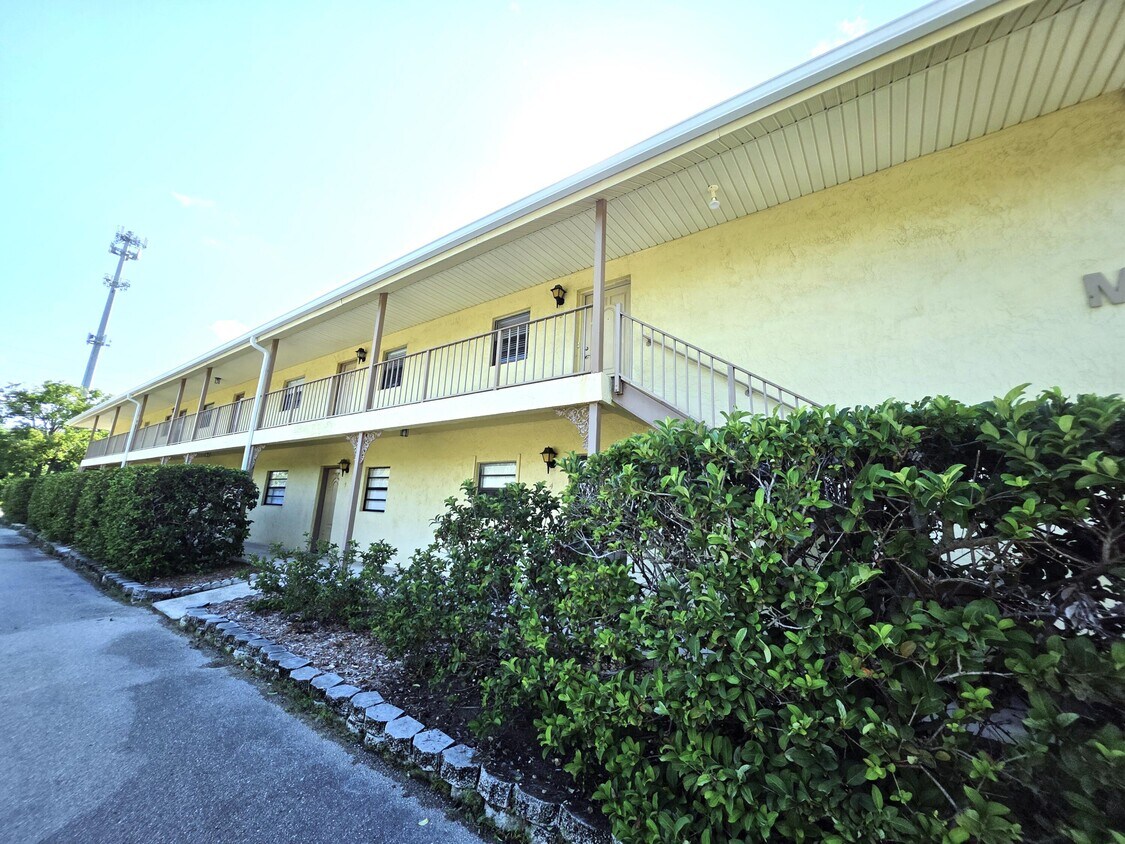 Foto principal - 400 18th St