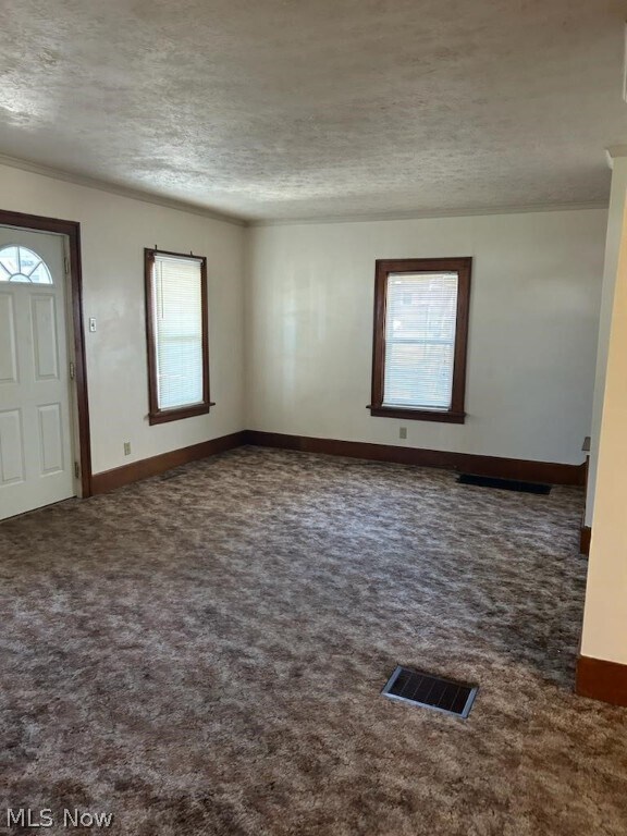 1232 Mt Vernon Ave, Akron, OH 44310 Room for Rent in Akron, OH