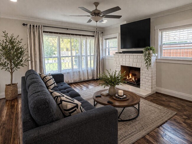 Foto del edificio - 4814 Siegel St