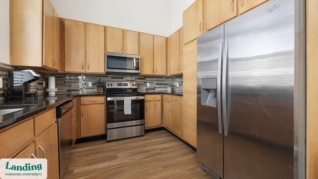 Building Photo - 1550 N Raleigh St