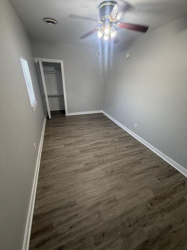 Building Photo - 3910 Deodar St