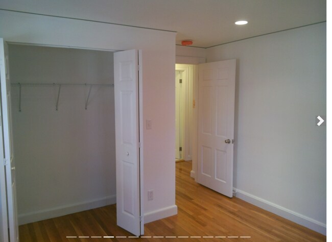 Building Photo - 67 Wyman St