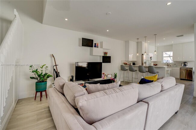 Foto del edificio - 1529 Yellowheart Way