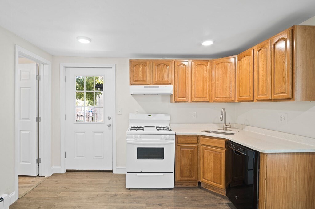 51 Prospect St, Woburn, MA 01801 Townhome Rentals in Woburn MA