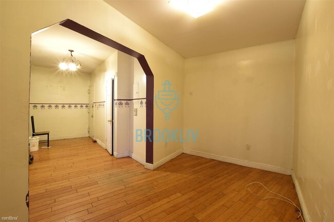 Building Photo - 114C Walworth St