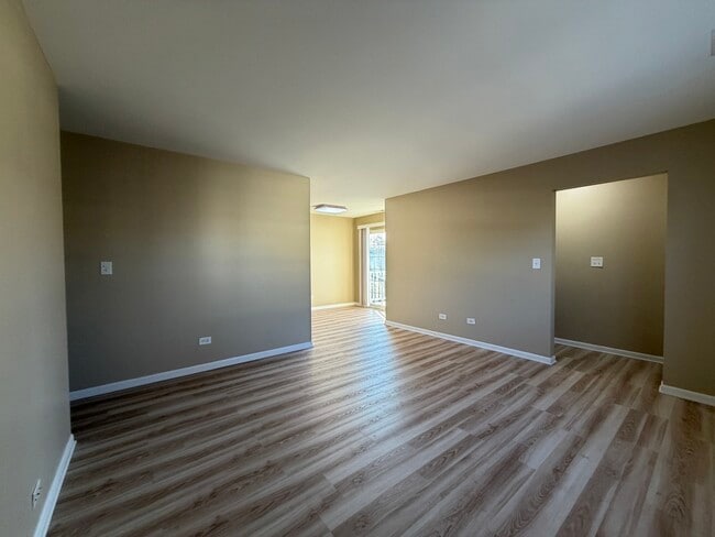 Foto del edificio - 1311 Fall Ct