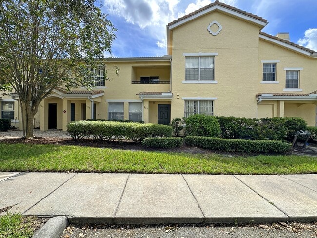 Photo - 120 SW Peacock Blvd Townhome