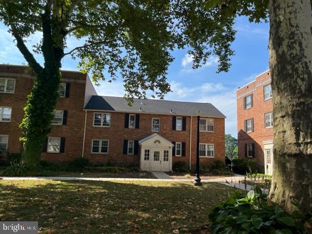 Foto del edificio - 42 Conshohocken State Rd